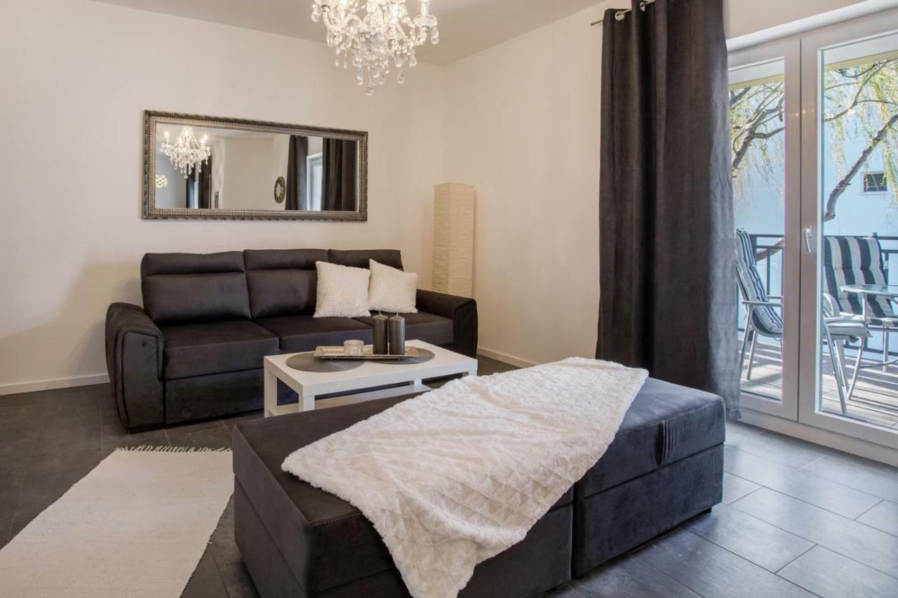 Ferienwohnung Tip Deluxe Podstrana Exterior foto